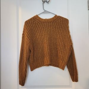 Gold/mustard yellow thick cropped sweater